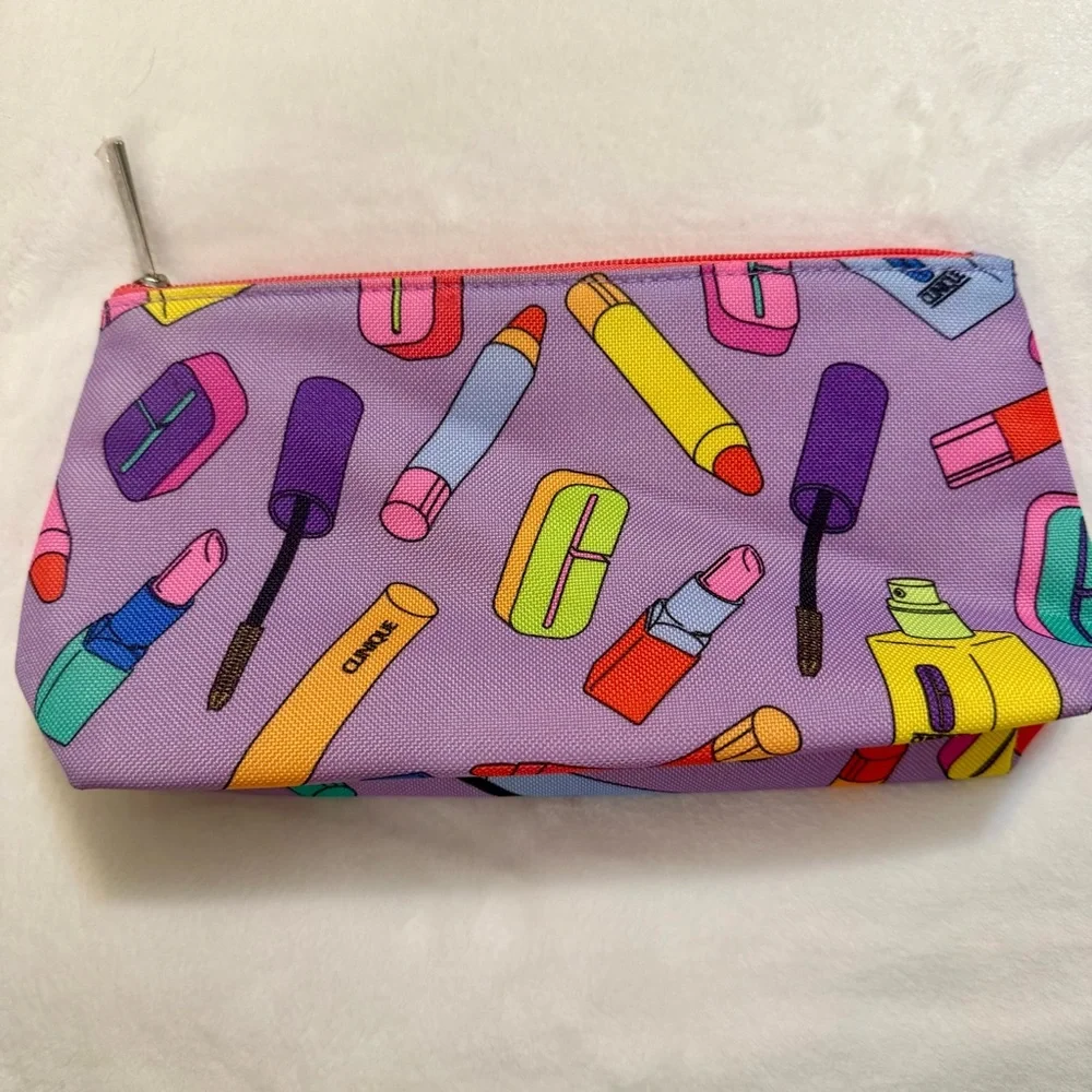 Clinique Purple Pop Art Makeup & Cosmetics Bag Set